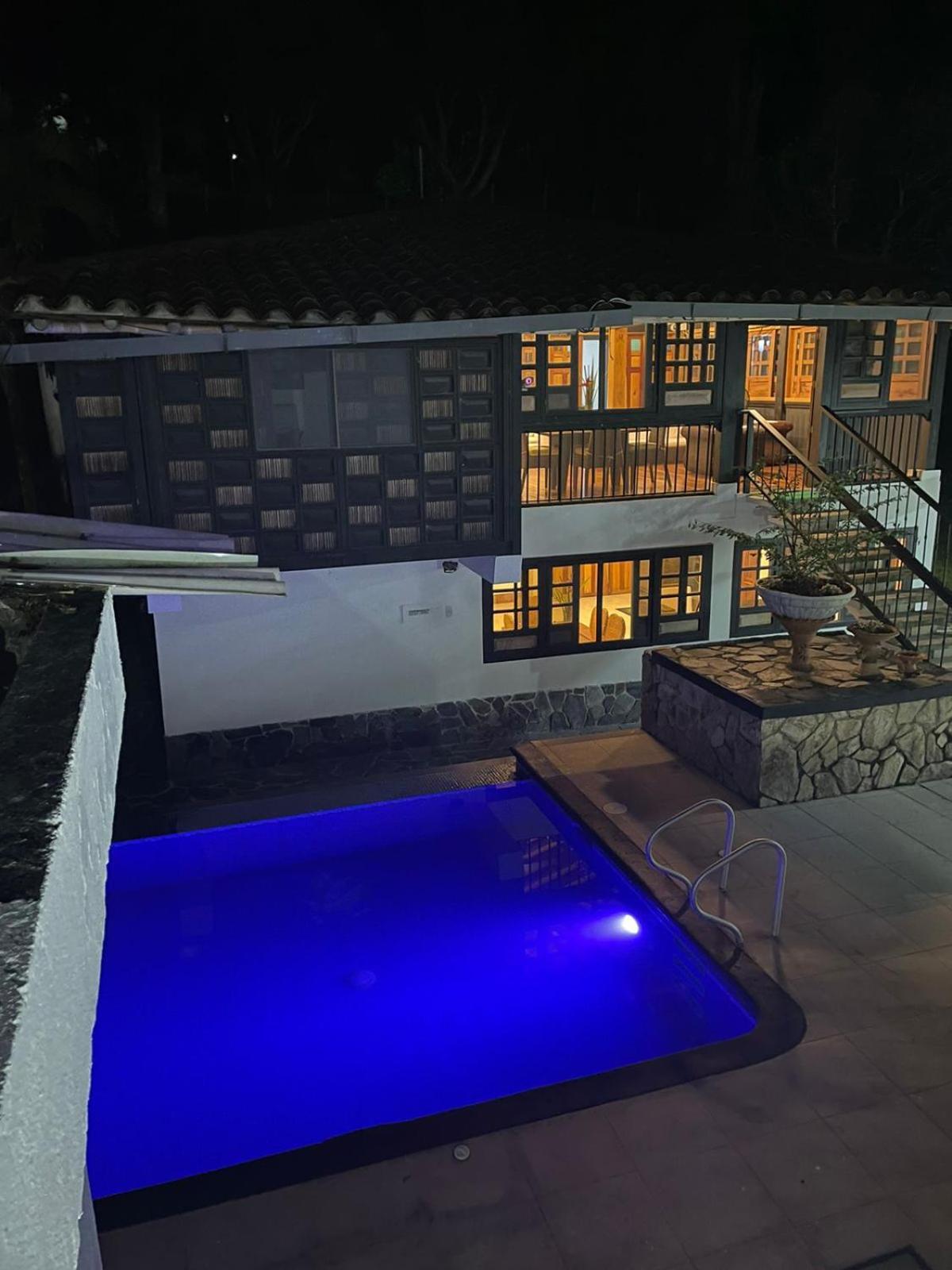 Hotel West California Puerto Espejo Bagian luar foto