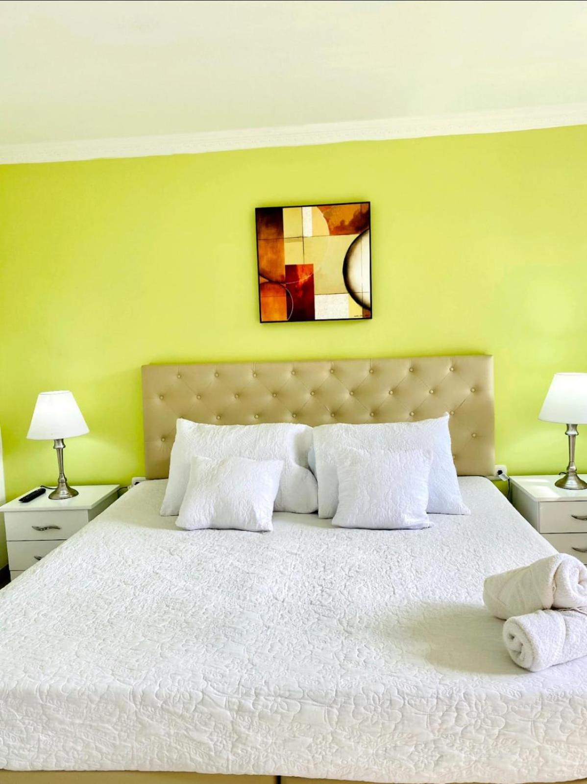 Hotel West California Puerto Espejo Bagian luar foto